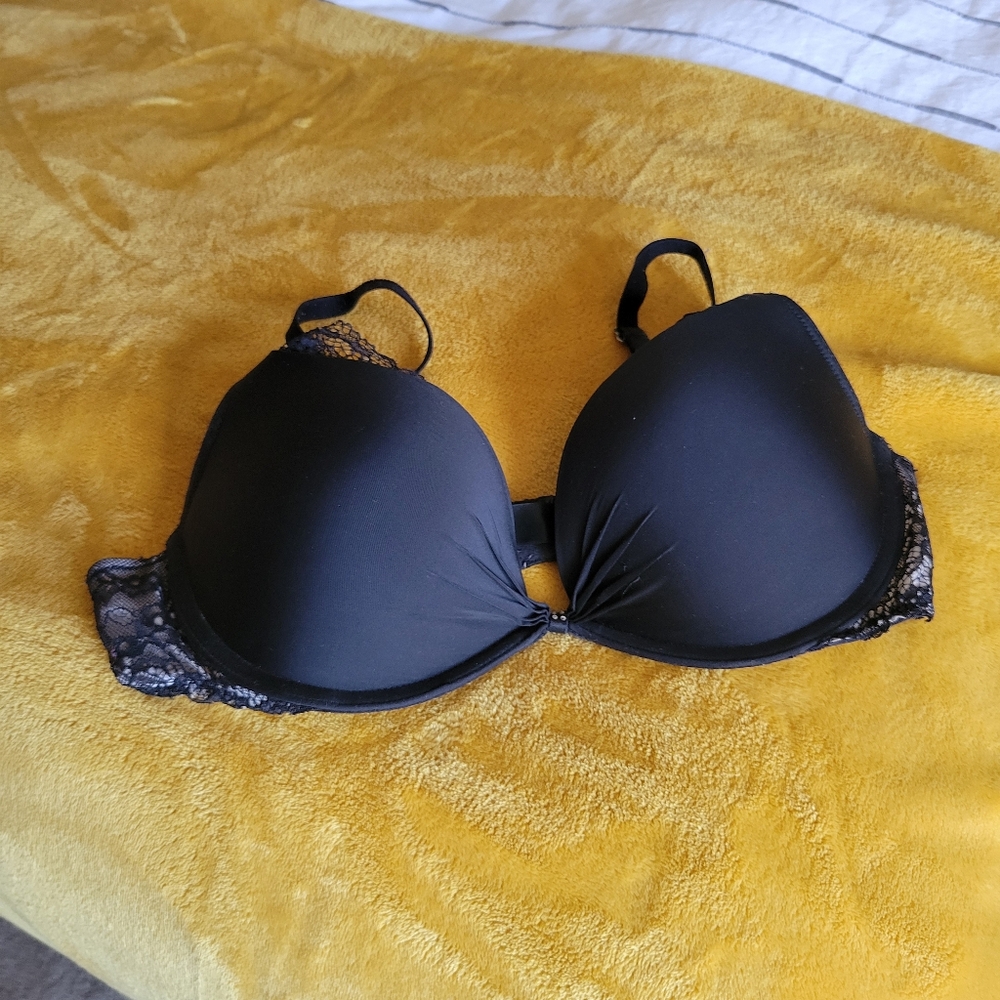 Elegant Black Lace Bra